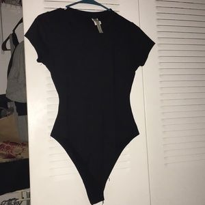 Can’t fit me. Only worn once.